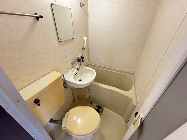 バス／シャワールーム等