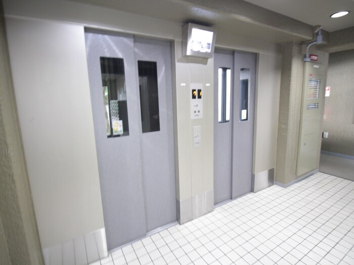 物件外観写真6　(建物設備)