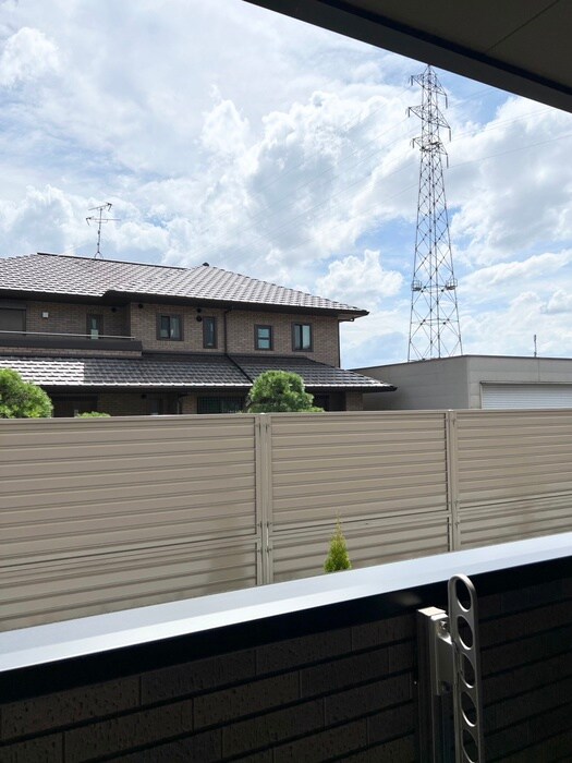 物件内観写真22　(室内からの展望)