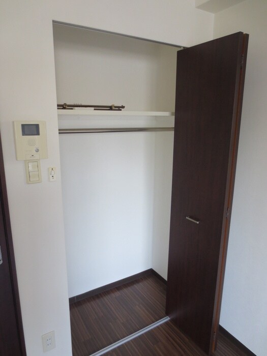 物件内観写真14　(収納)