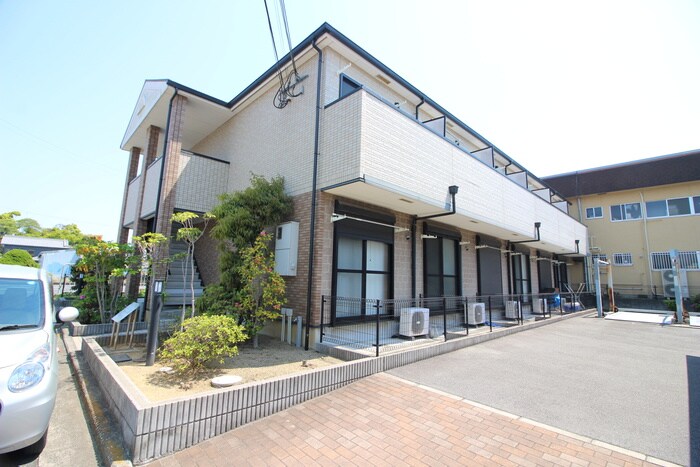 物件外観写真3　(外観写真)