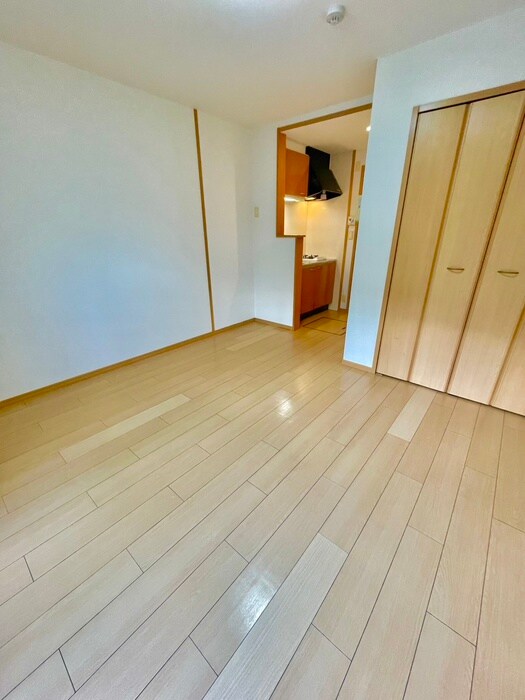 物件内観写真21　(居室)