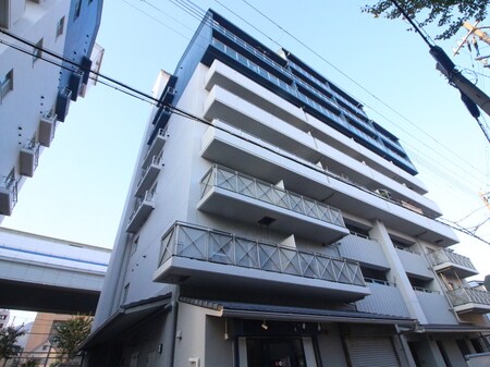 ｶｻﾍﾞﾗ新在家ﾂｲﾝｽﾞ１号館（302）外観写真