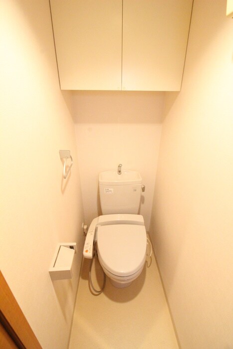 物件内観写真8　(トイレ)