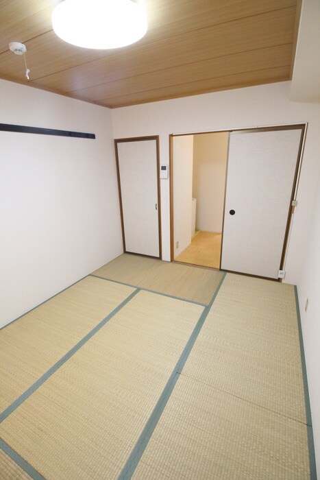 物件内観写真14　(居室)