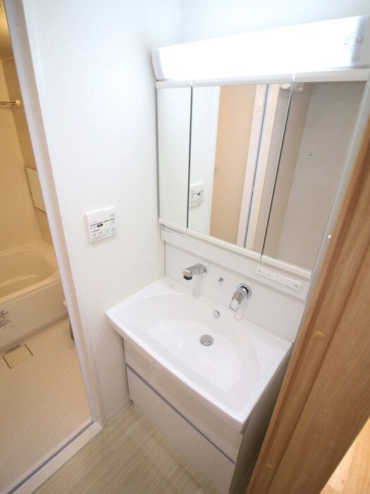 物件内観写真10　(洗面)