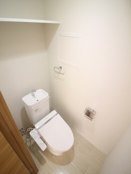 物件内観写真11　(トイレ)