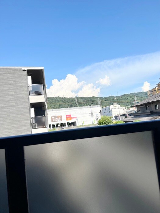 物件内観写真22　(室内からの展望)