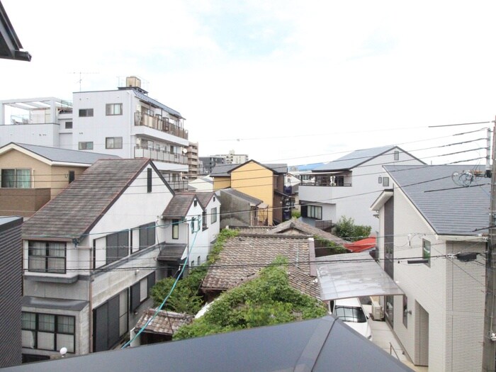 物件内観写真16　(室内からの展望)