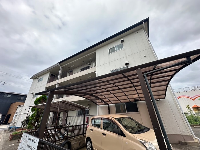 物件外観写真2　(外観写真)