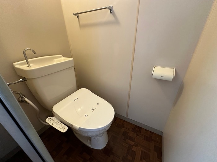 物件内観写真11　(トイレ)