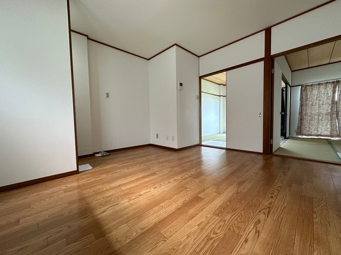 物件内観写真12　(居室)