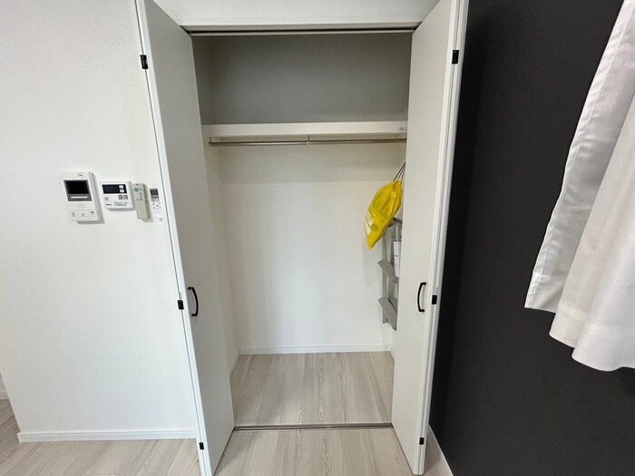 物件内観写真13　(収納)