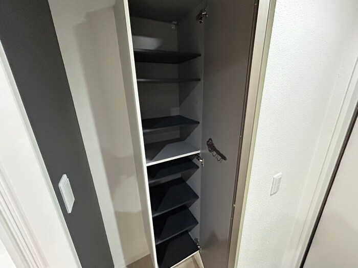 物件内観写真17　(靴箱)