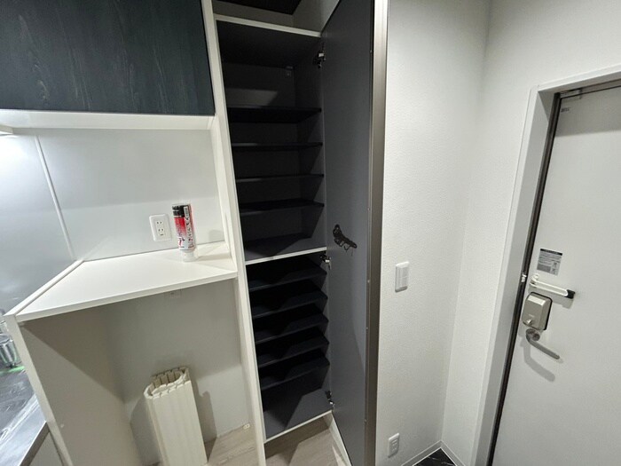 物件内観写真18　(靴箱)