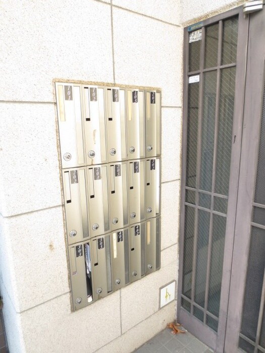 ベルシェ御所東の建物設備