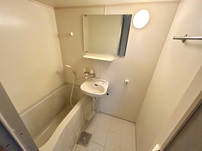 物件内観写真12　(バス／シャワールーム等)