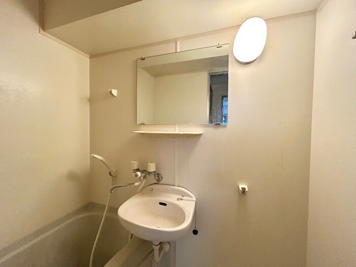 物件内観写真13　(洗面)