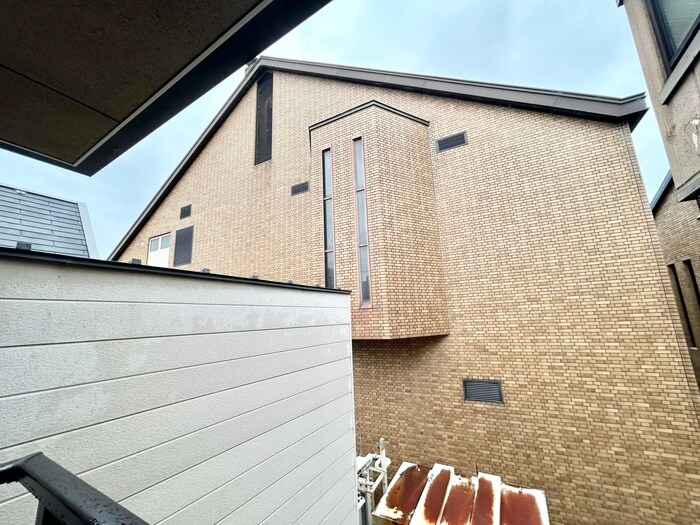 物件内観写真20　(室内からの展望)