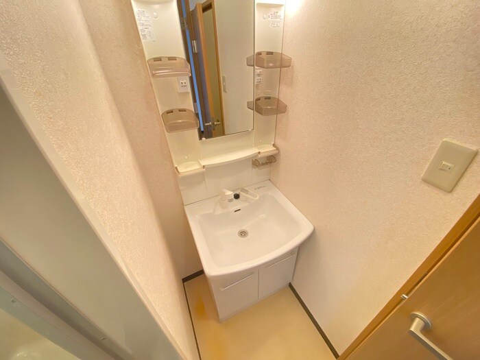 物件内観写真9　(洗面)