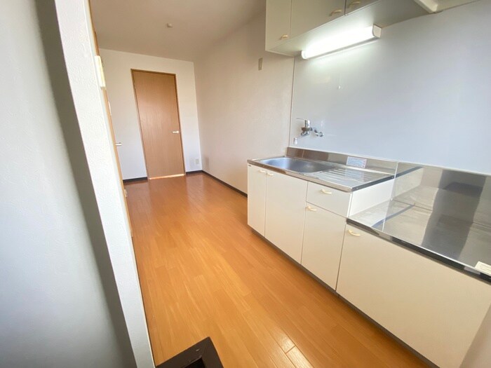 物件内観写真14　(廊下)