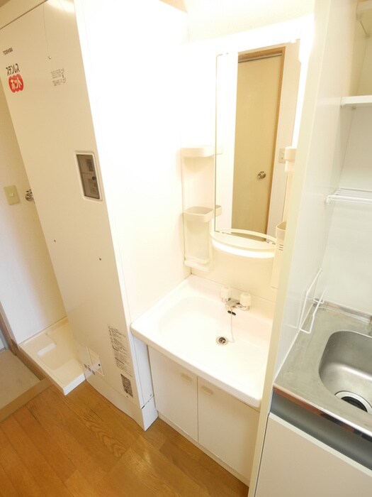 物件内観写真5　(洗面)