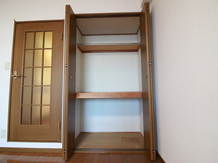 物件内観写真7　(収納)