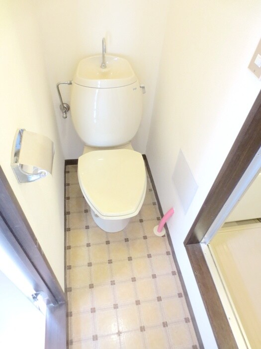 物件内観写真12　(トイレ)