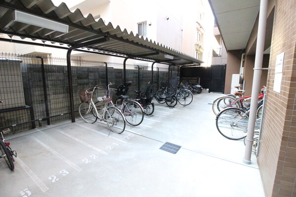 駐輪場