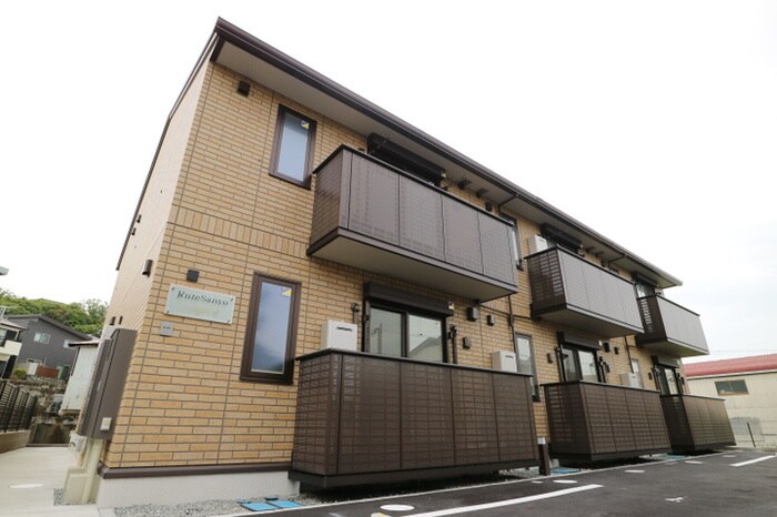 物件外観写真1　(外観写真)