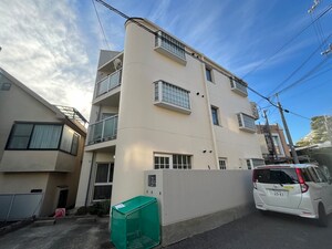 フレッシュ南郷外観写真
