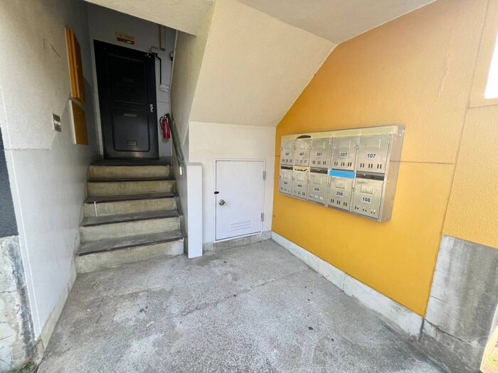 物件外観写真4　(建物設備)