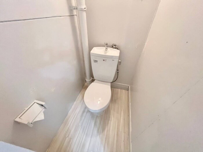 物件内観写真12　(トイレ)