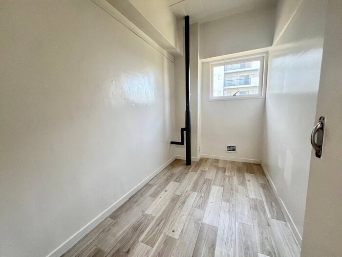 物件内観写真14　(居室)