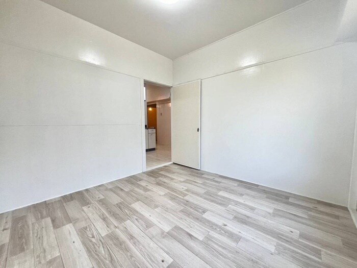 物件内観写真15　(居室)