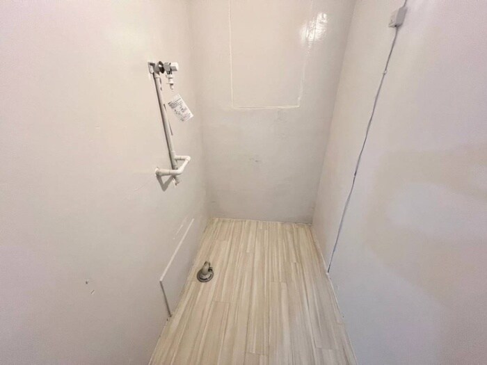 物件内観写真22　(洗濯機置場)