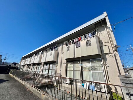 パレーシャル松田外観写真