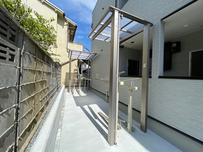 物件外観写真5　(駐輪場)