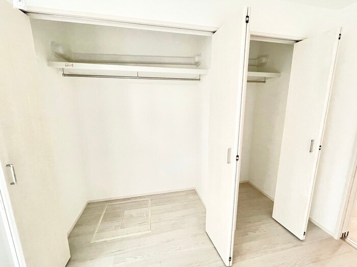 物件内観写真10　(収納)