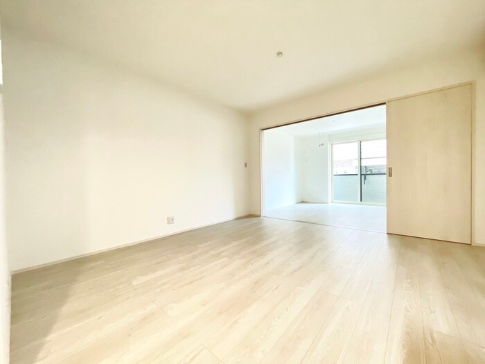 物件内観写真14　(居室)