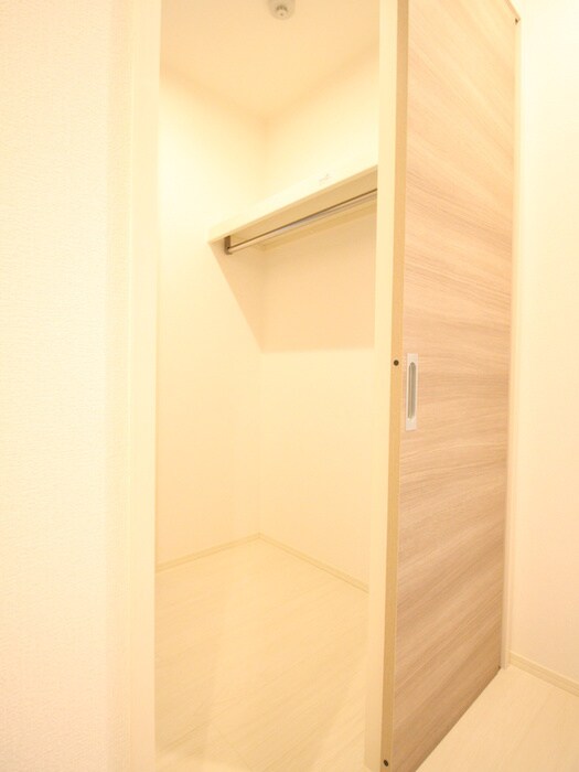 物件内観写真11　(収納)