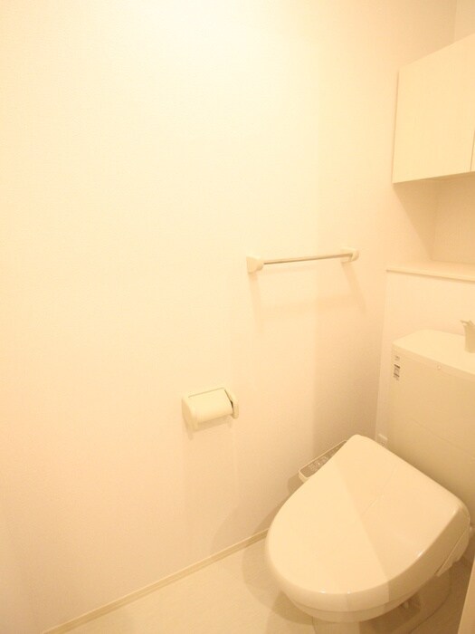 物件内観写真11　(トイレ)