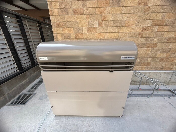 物件外観写真6　(建物設備)