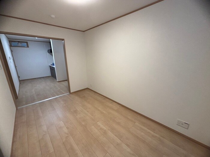 物件内観写真17　(居室)