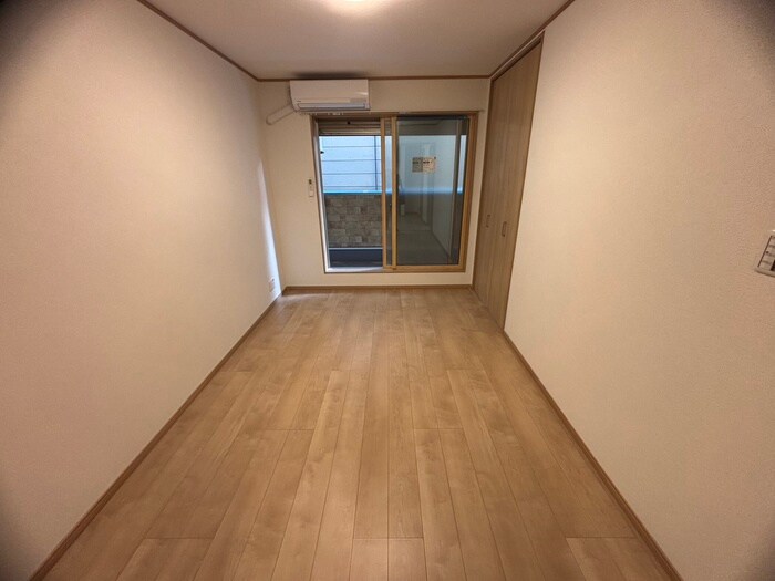 物件内観写真17　(居室)