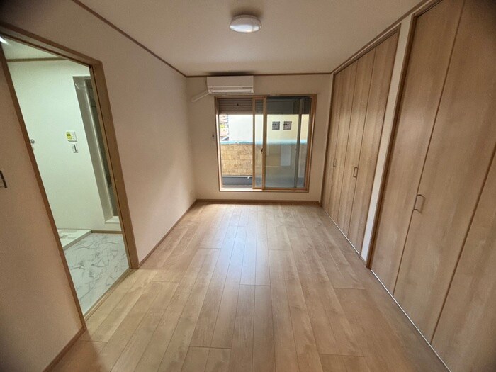 物件内観写真19　(居室)