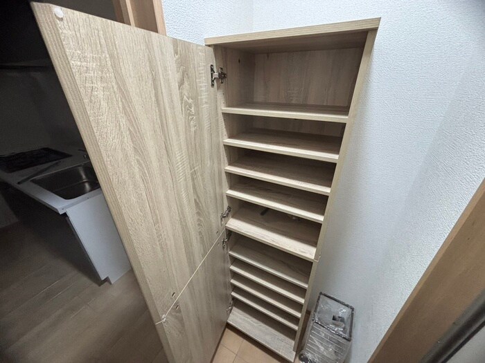 物件内観写真19　(靴箱)
