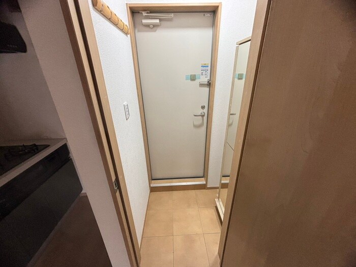 物件内観写真20　(玄関)