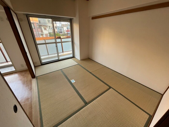 物件内観写真16　(居室)