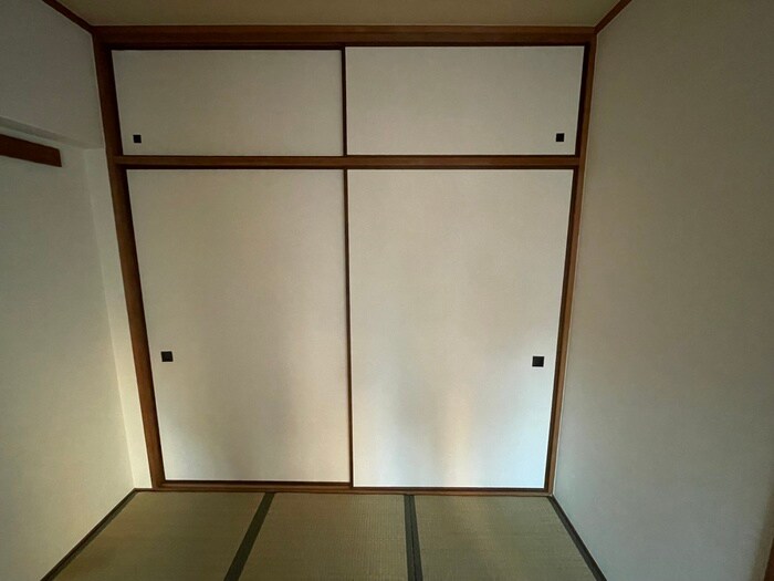 物件内観写真18　(収納)